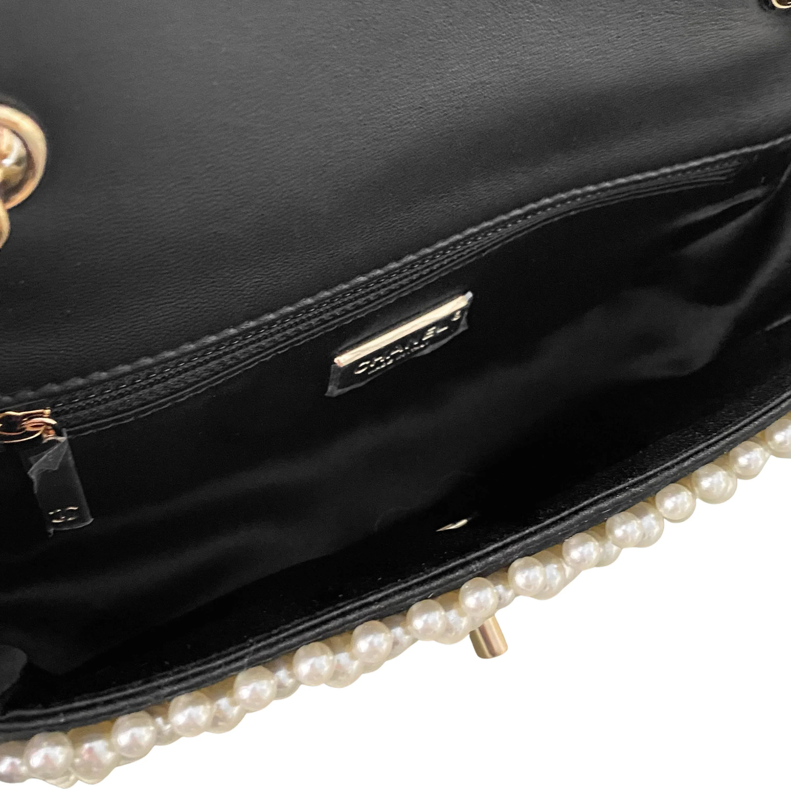 19S Mini Pearl Flap Bag