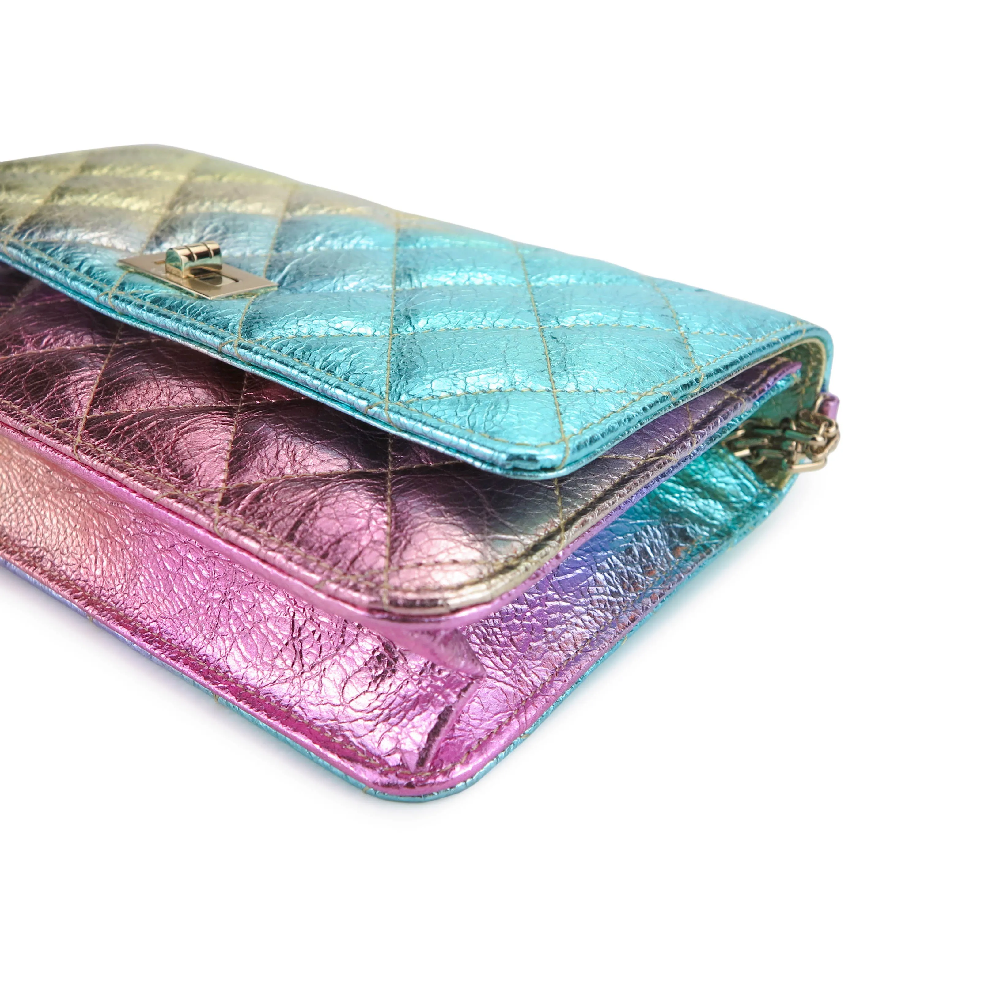 20A Rainbow Metallic 2.55 Reissue Wallet On Chain WOC