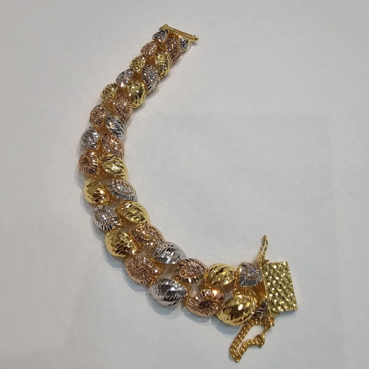 22k / 916 Gold Tri-Color Elegance Bracelet