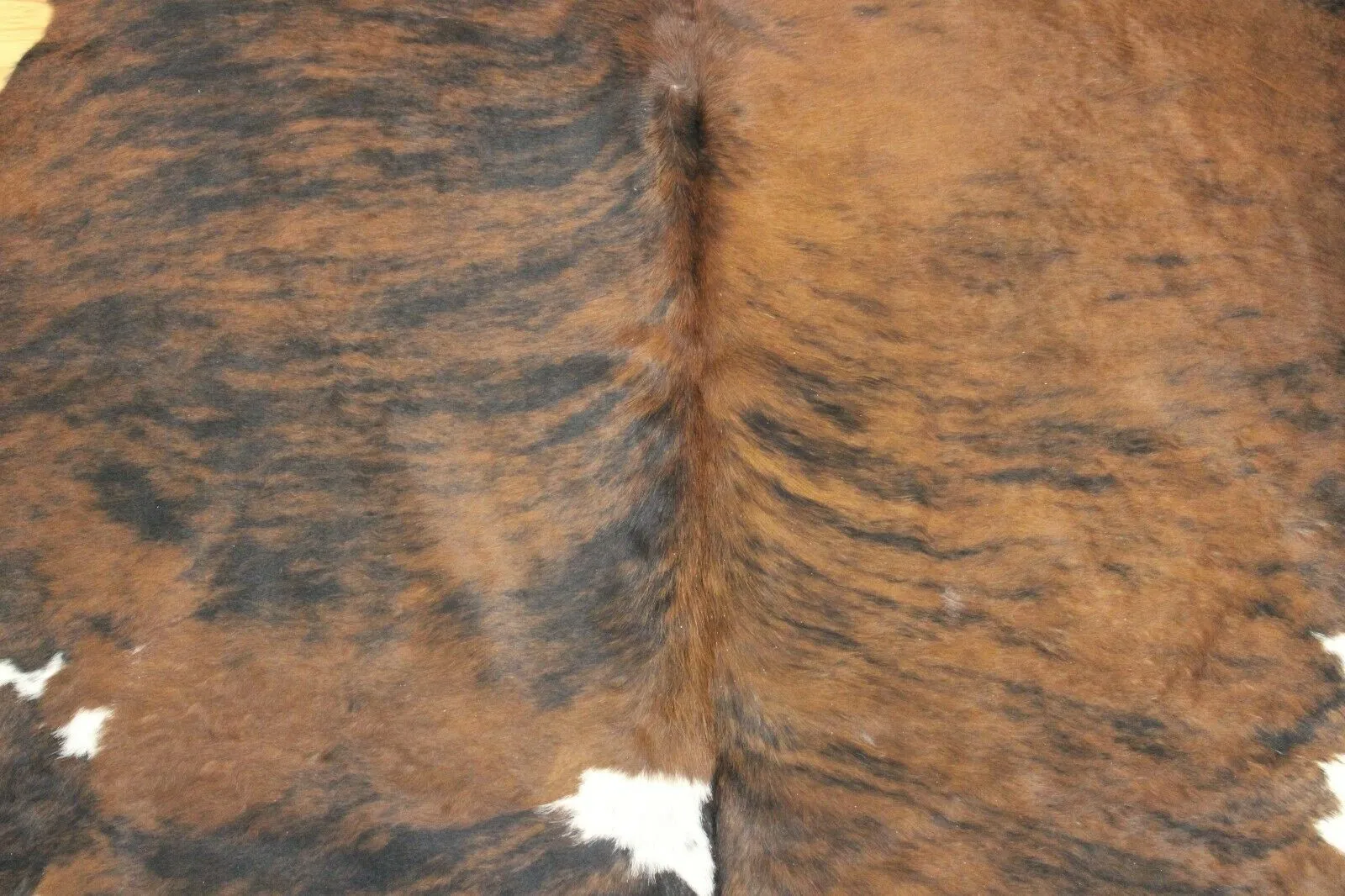Brindle Tricolor COWHIDE RUG XL 7X6 FT - L 6X5.5 FT