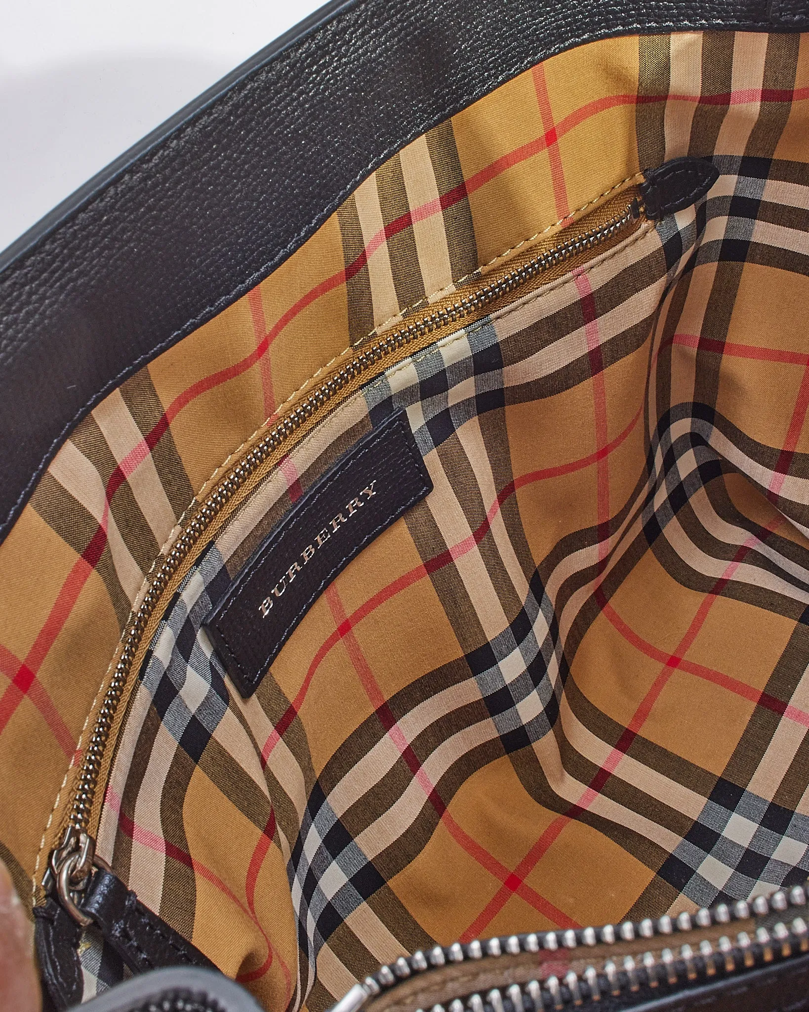 Burberry Black Medium Leather Banner Tote with Strap