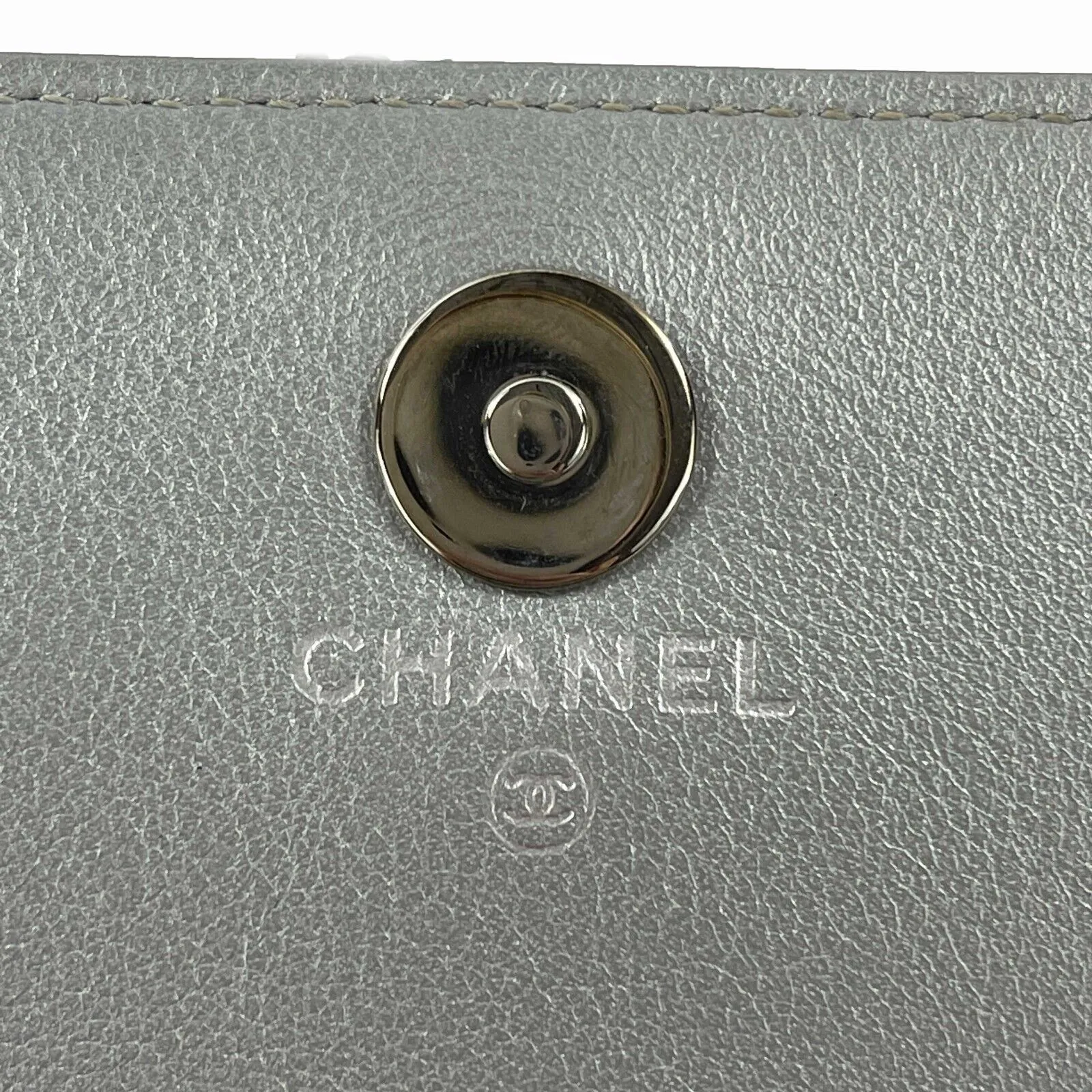 CHANEL - CC Strass Champagne Patent Leather - WOC Wallet on Chain Crossbody