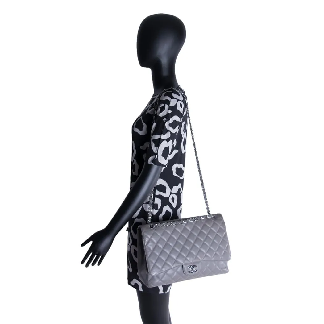 Chanel Classic Maxi Single Flap Bag