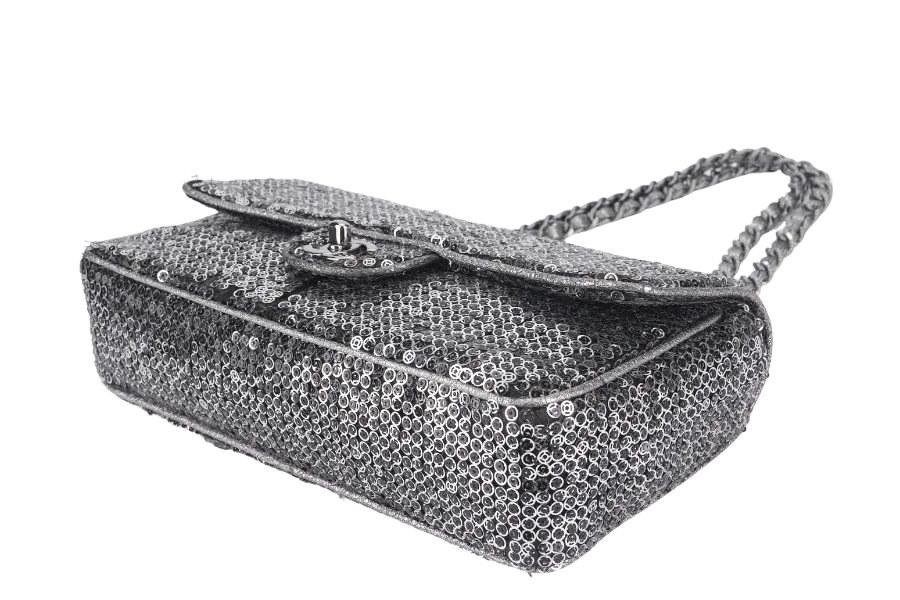 CHANEL FLAP (1164xxxx) SILVER SEQUINS SILVER HARDWARE WITH DUST COVER
