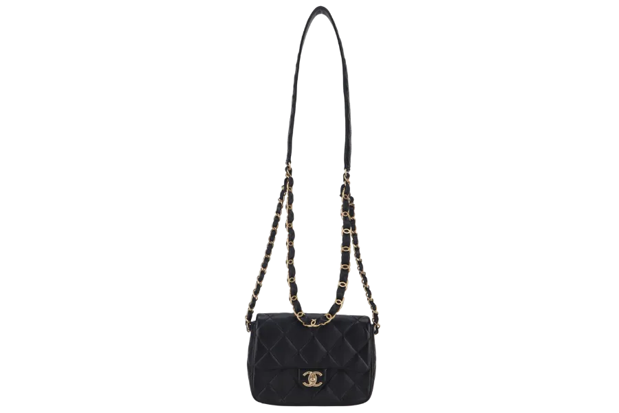 CHANEL SINGLE FLAP BAG 22CM BLACK LAMBSKIN GOLD HARDWARE (JC2Hxxxx) WITH DUST COVER AND BOX