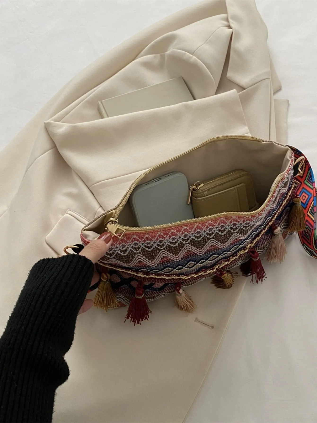 Chevron Pattern Tassel Decor Flap Square Bag - Multicolor