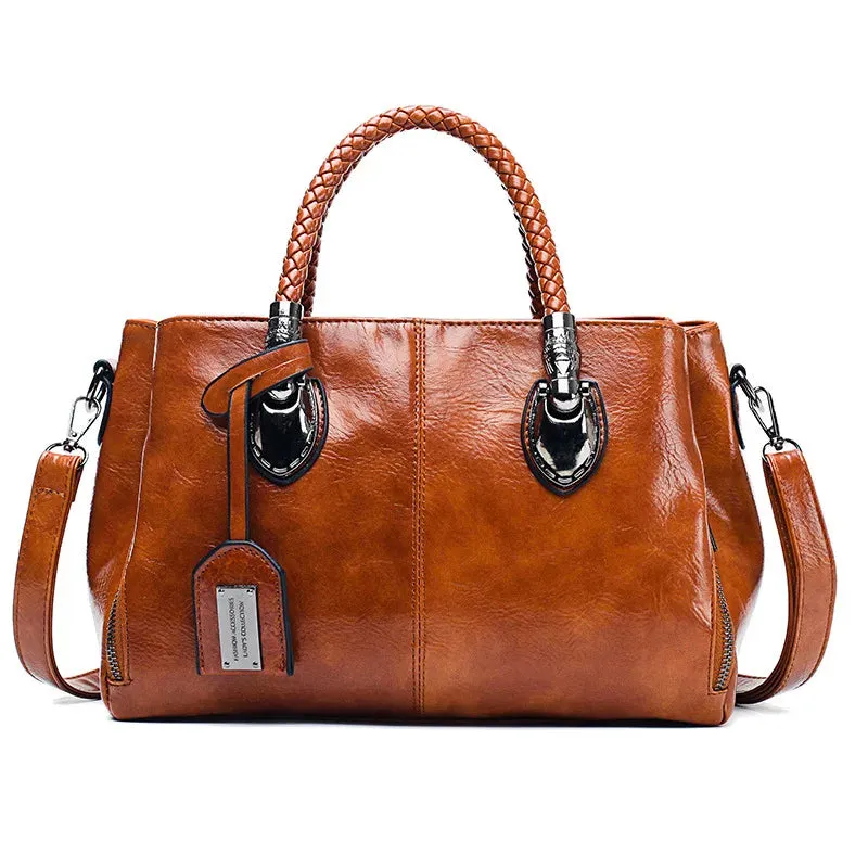 Chloe™ – Luxe Utility Bag