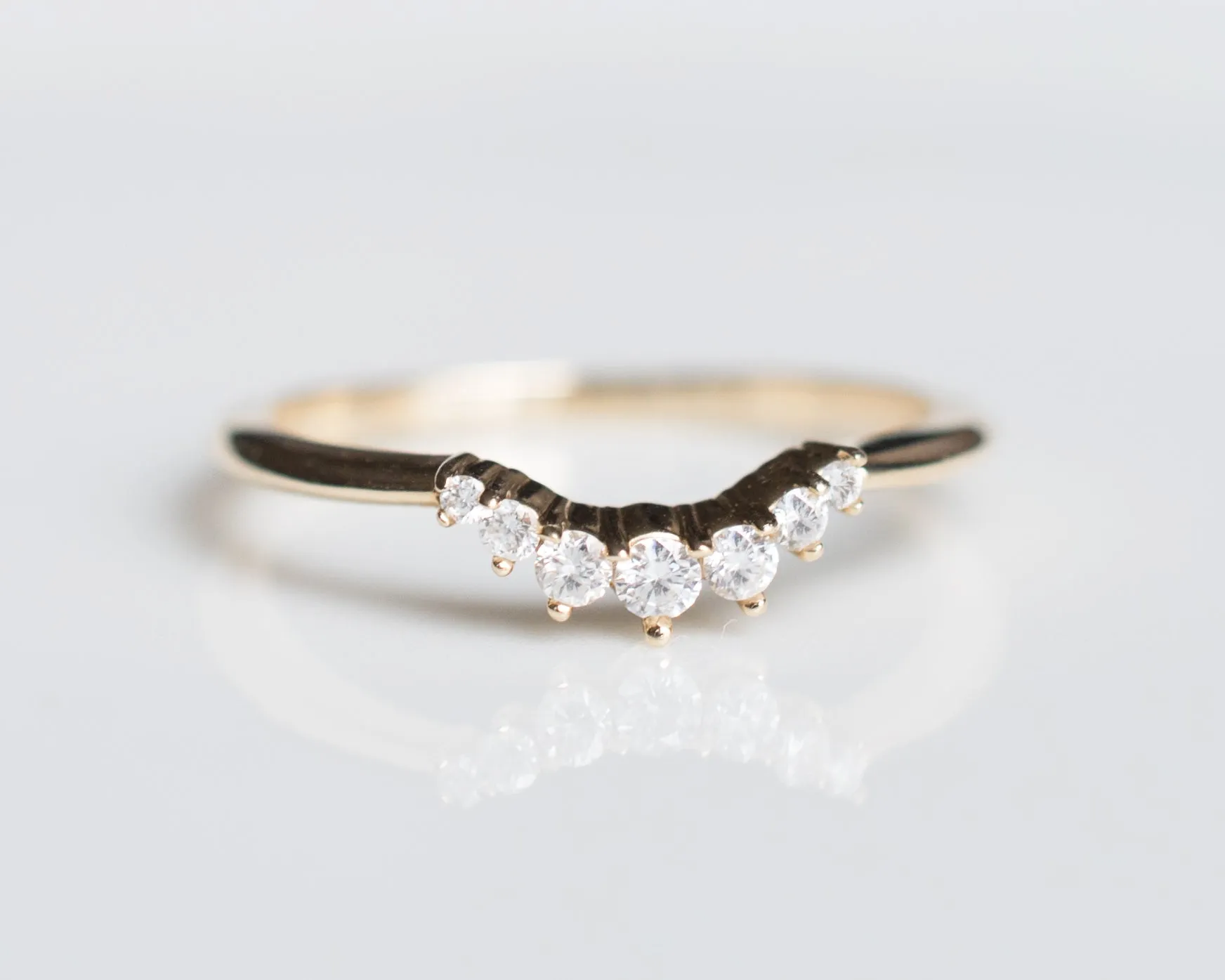 Diamond Curve Band