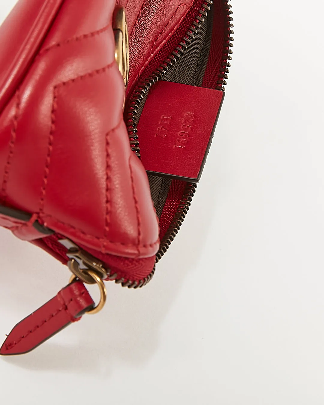 Gucci Red Leather Matelasse GG Marmont Chain Pouch