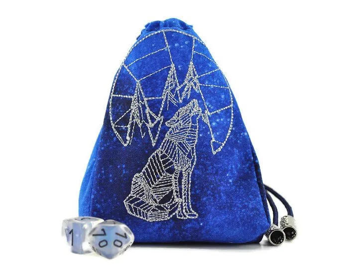 Howling wolf dice bag
