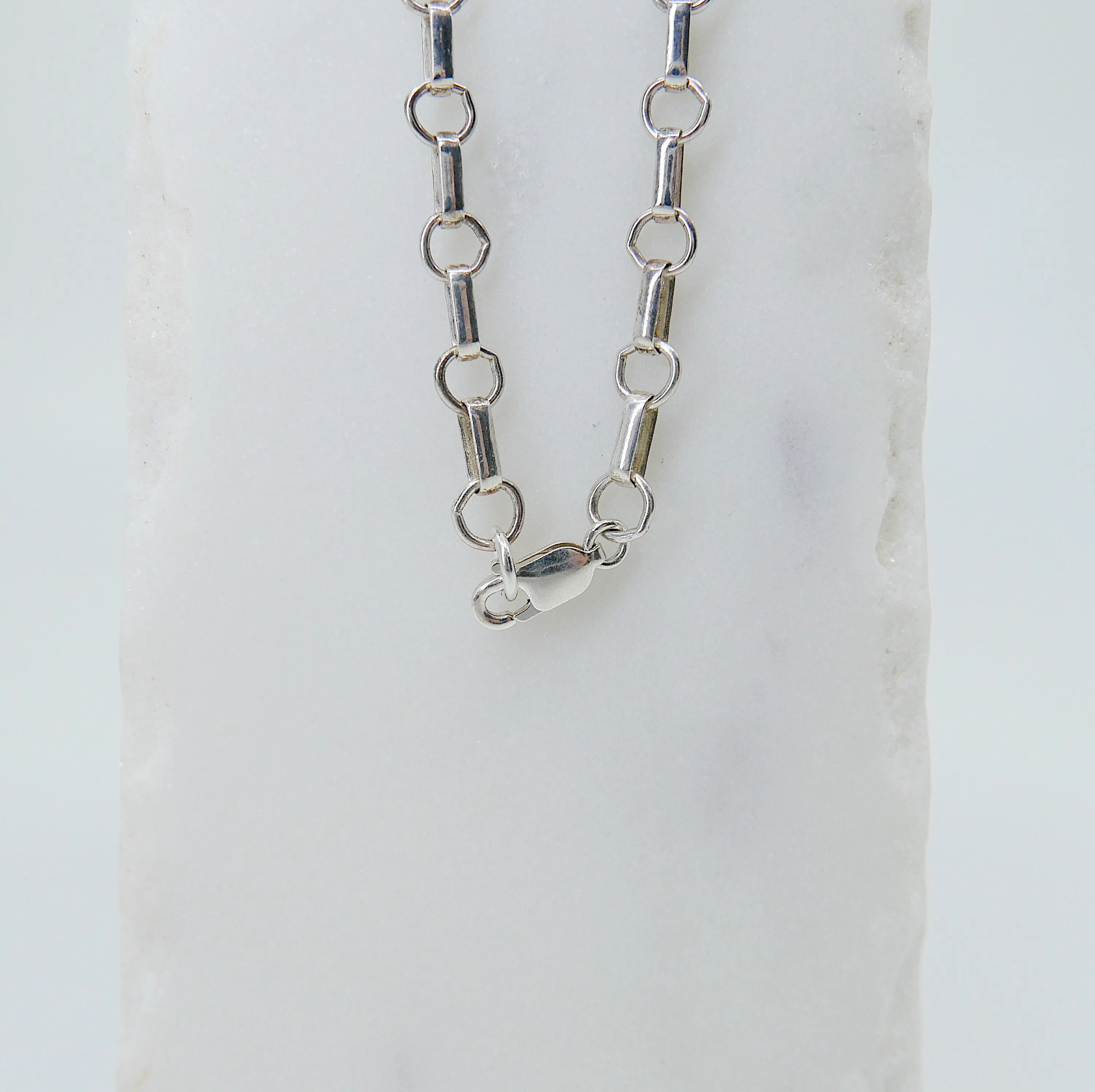 Large Coin Chain Lariat Necklace