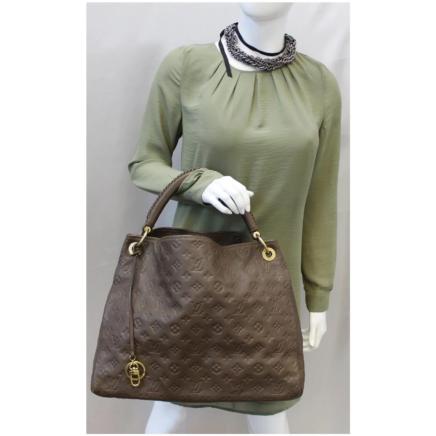LOUIS VUITTON Artsy MM Empreinte Leather Shoulder Bag Ombre - 20% OFF