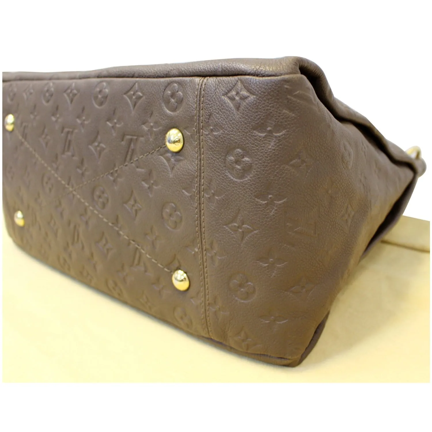 LOUIS VUITTON Artsy MM Empreinte Leather Shoulder Bag Ombre - 20% OFF