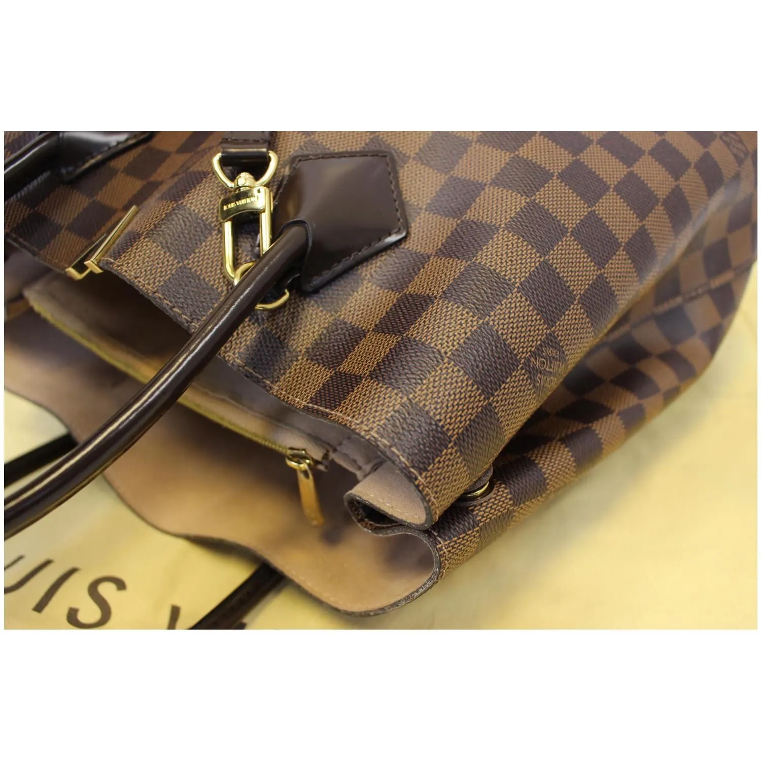 LOUIS VUITTON Kensington Damier Ebene Shoulder Handbag