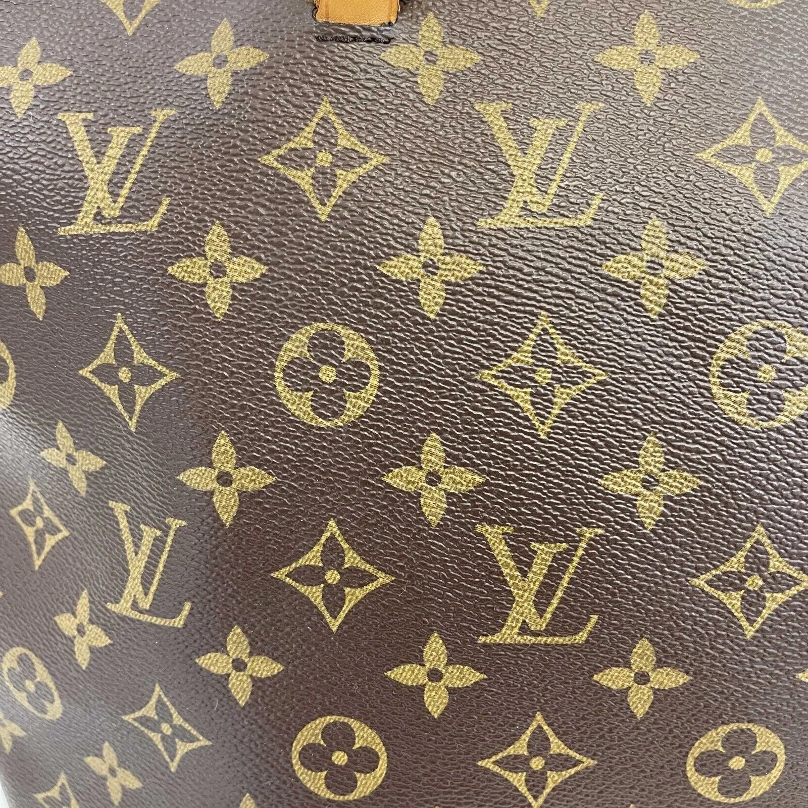Louis Vuitton - Monogram Canvas Lena MM Tote - Brown Shoulder Bag