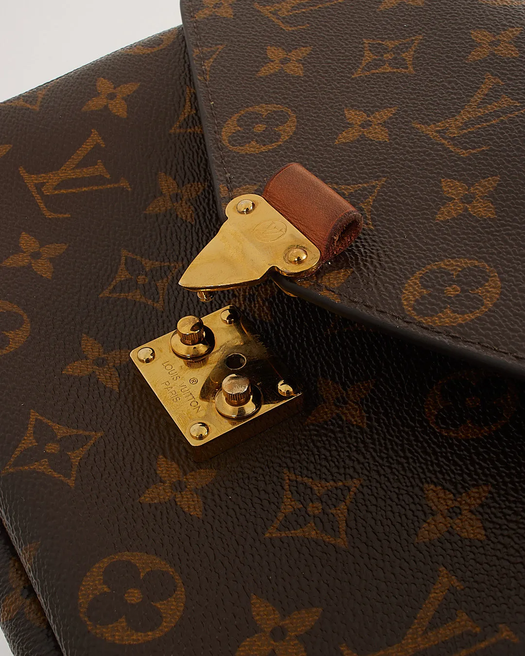 Louis Vuitton Monogram Canvas Pochette Metis Bag