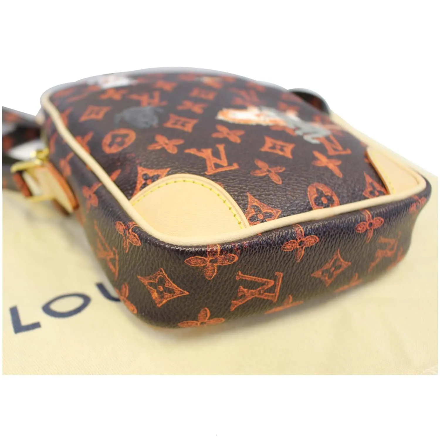 LOUIS VUITTON Paname Monogram Grace Coddington Catogram Shoulder Bag