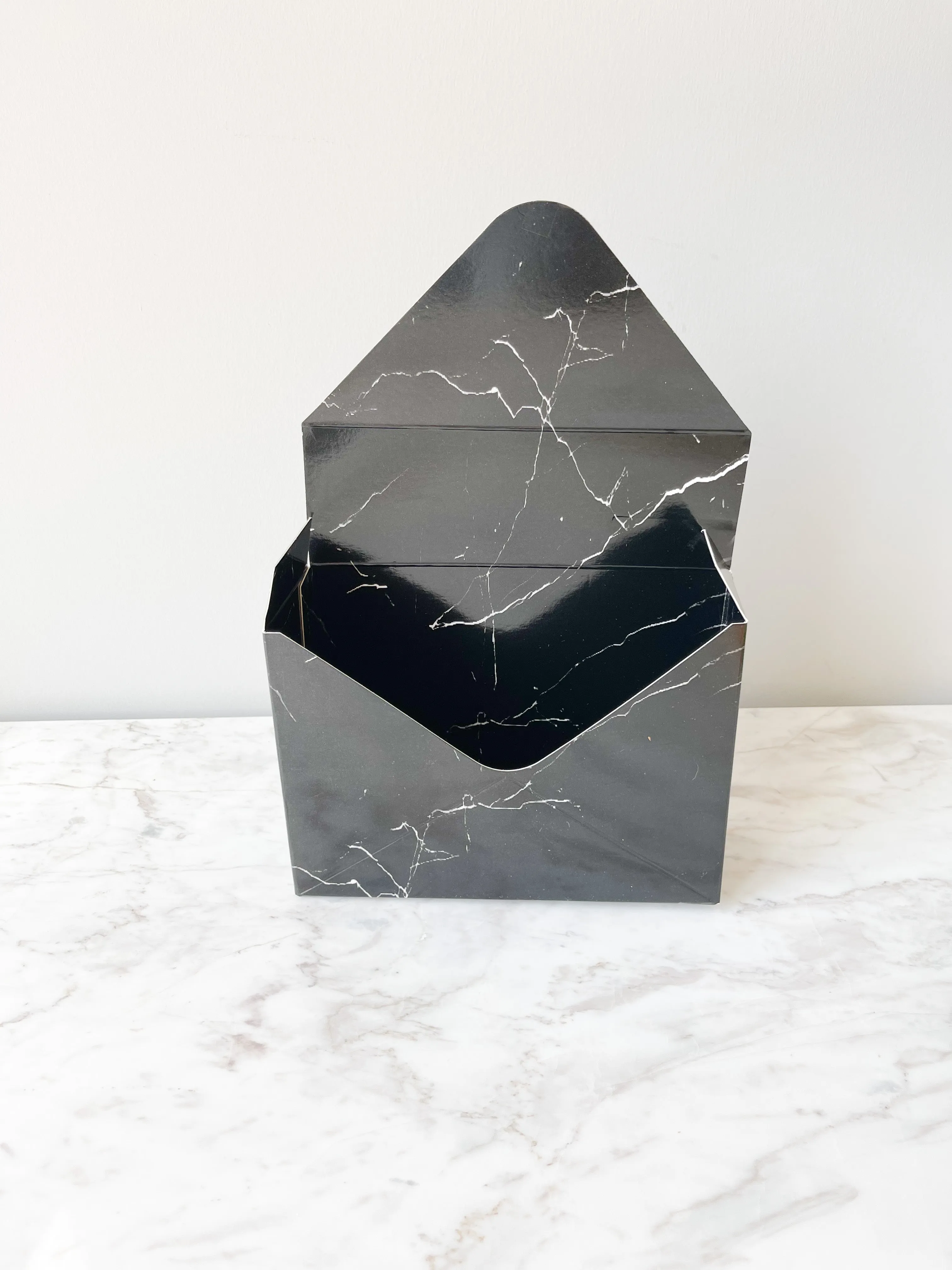 Marble Envelope Shape Flower Box