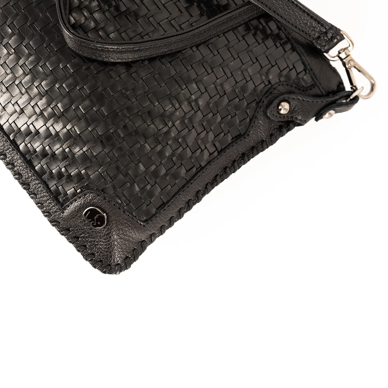 Onalo : Ladies Leather Crossbody Handbag in Black Seneca and Black Cayak