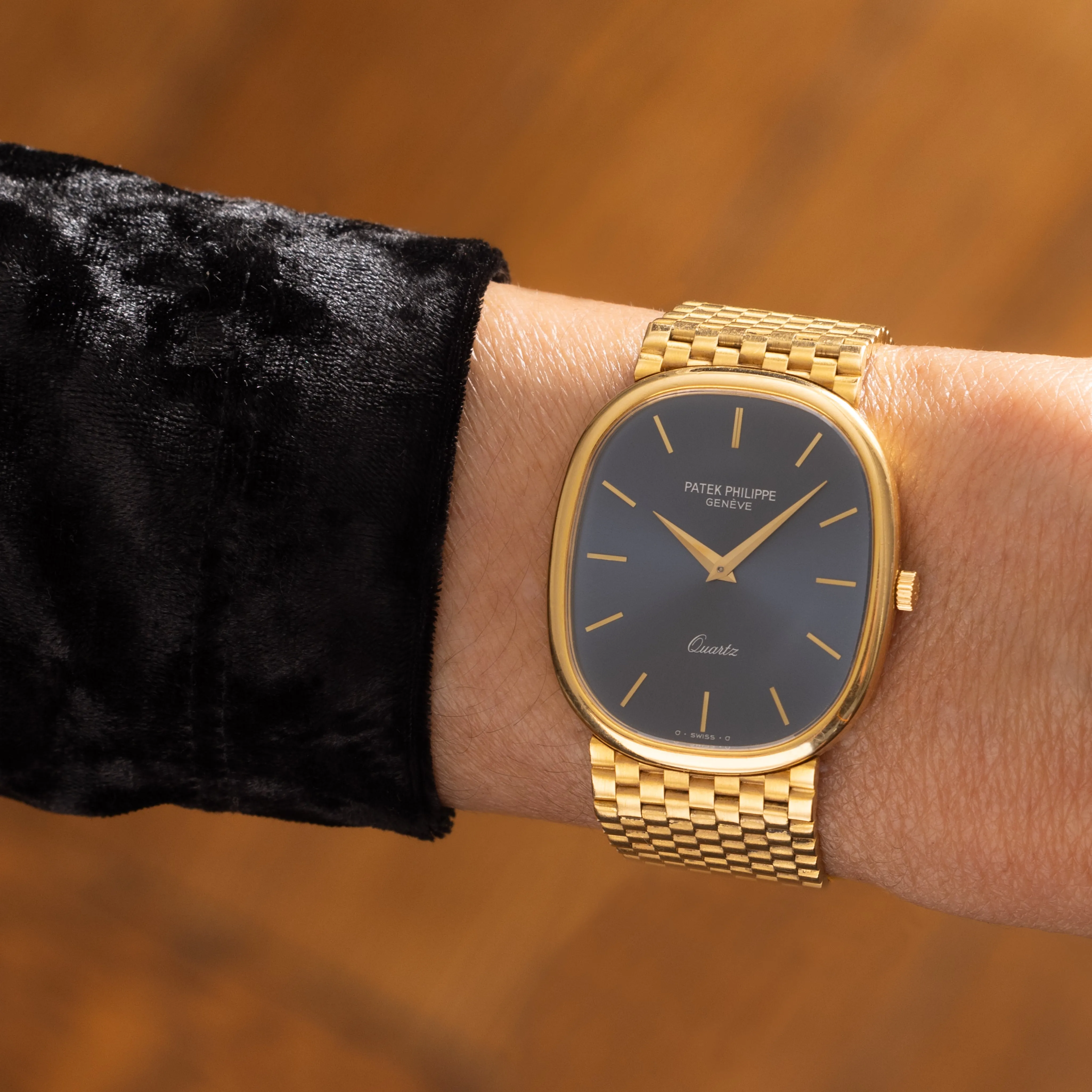 PATEK PHILIPPE 18 KARAT GRAND ELLIPSE MODEL 3838/1