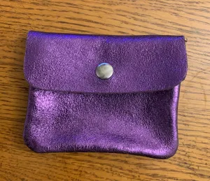 Small leather purse in Metallic Purple