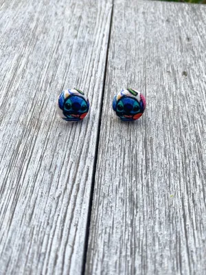 Stitch earrings