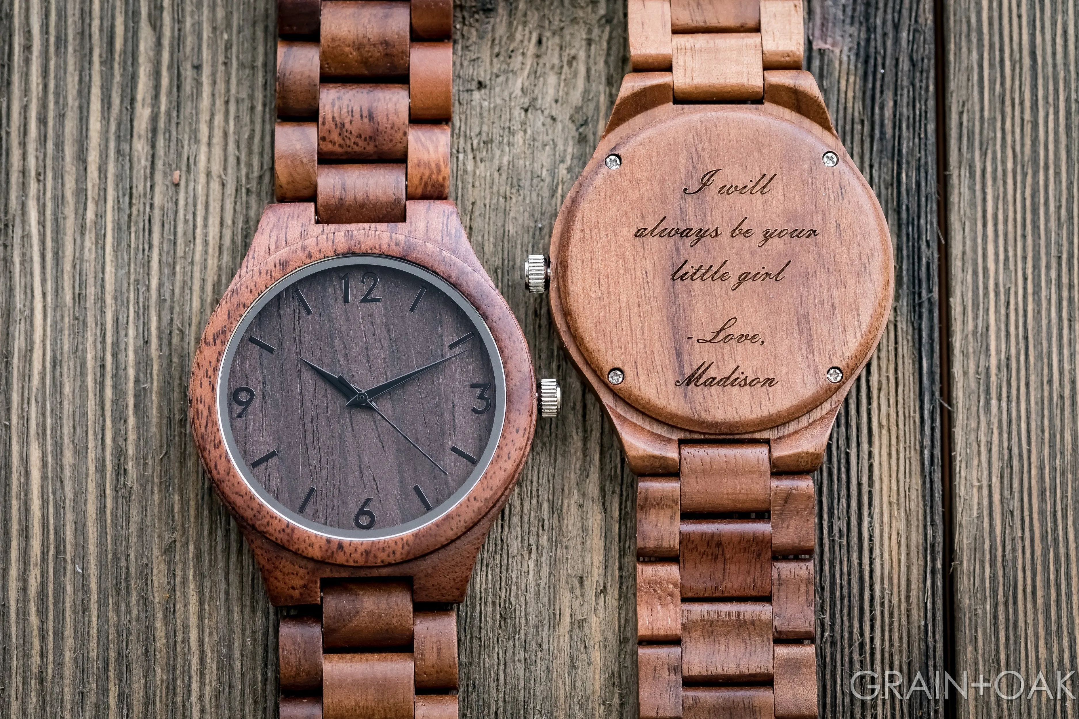The Oliver Walnut | Set of 7
