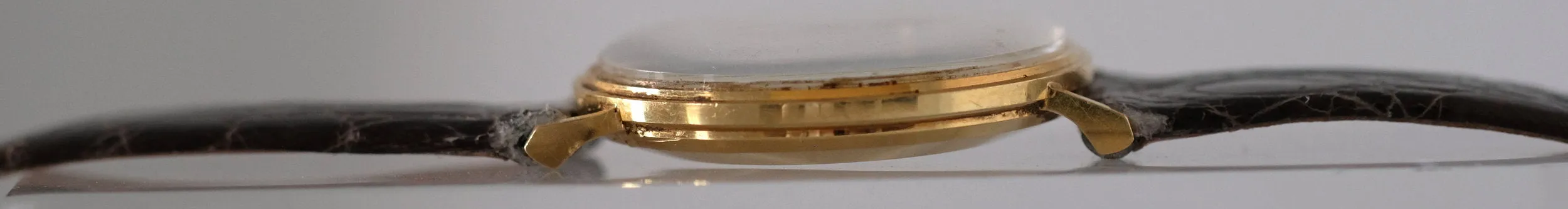 Universal Genève Chronometer 28