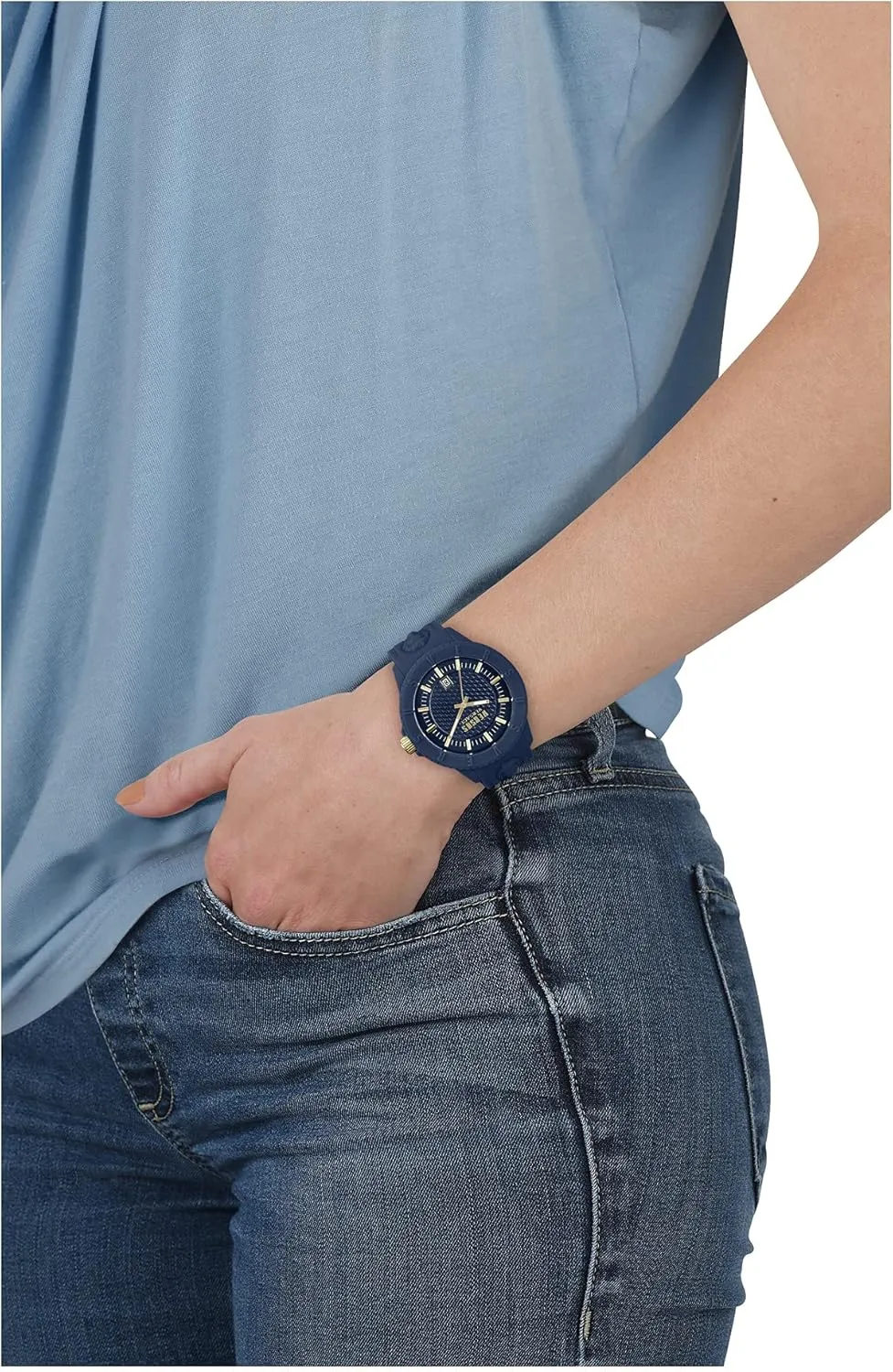 Versus Versace Mens Tokyo. Sporty Fashion Watch with Date Function. Adjustable Silicone Strap. Includes Travel Gift Pouch.