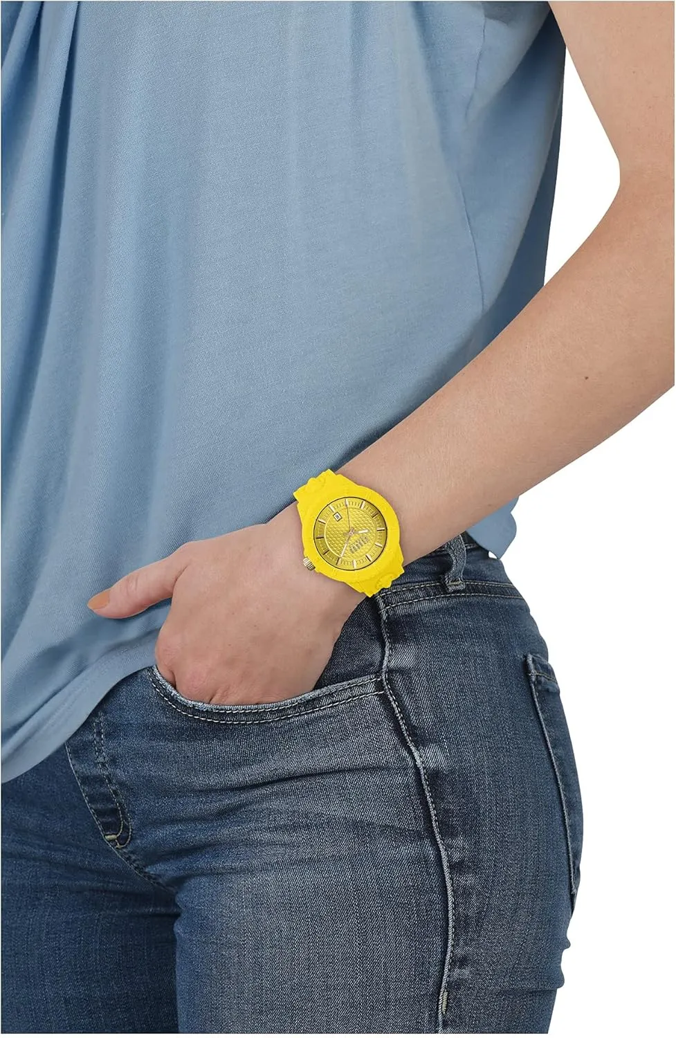 Versus Versace Mens Tokyo. Sporty Fashion Watch with Date Function. Adjustable Silicone Strap. Includes Travel Gift Pouch.