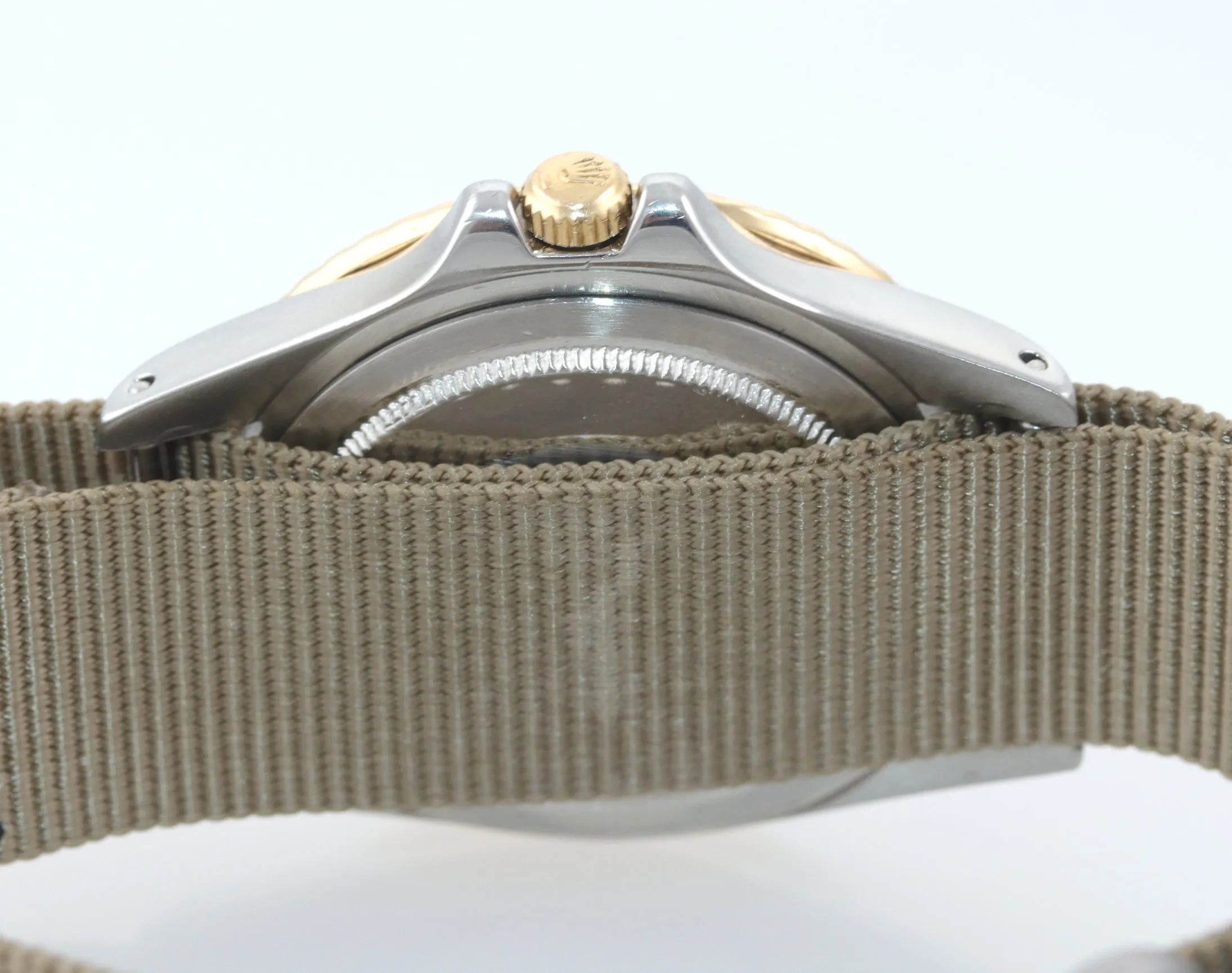 VINTAGE Rolex GMT-Master 1675 Two-Tone Root BEER Gold Steel Nipple Watch