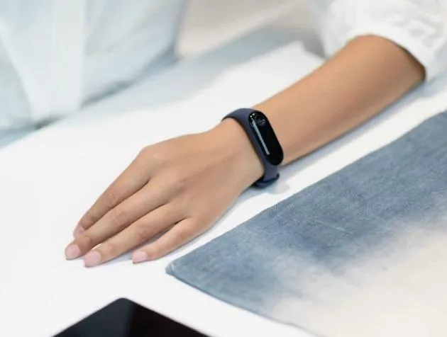 Xiaomi Mi Band 3 Fitness Tracker (English Version)