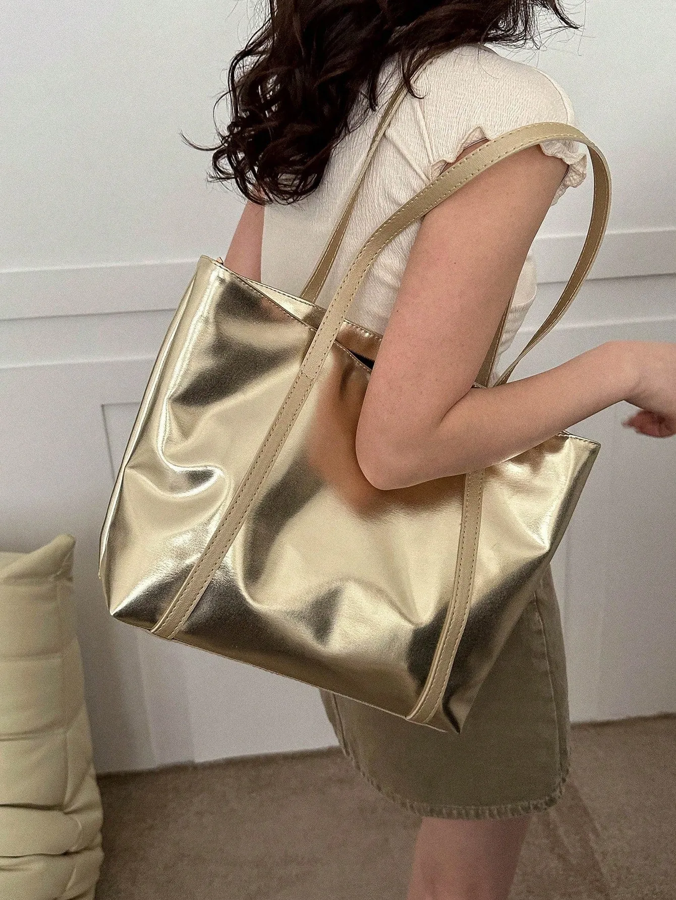 Zipper Shoulder Tote Bag Double Handle Metallic PU Funky FD
